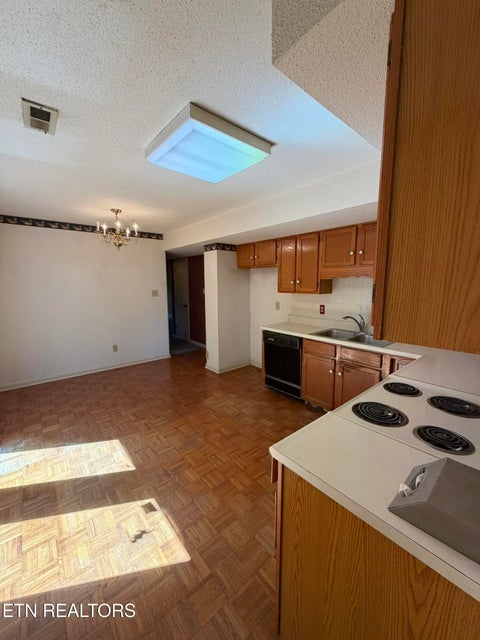 Tiny photo for 704 Ike Lane, Knoxville, TN 37918 (MLS # 1355495)