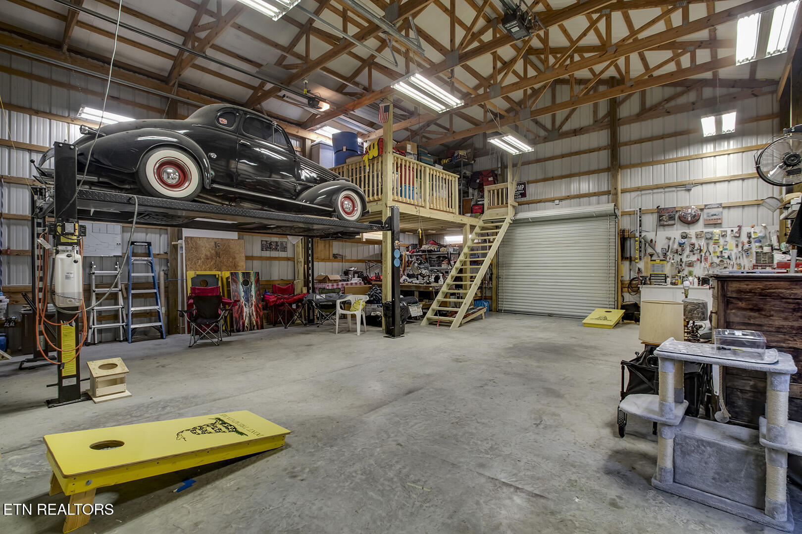 Vonore, Tennessee 37885, United States, 5 Bedrooms Bedrooms, ,3 BathroomsBathrooms,Residential,Active,146365