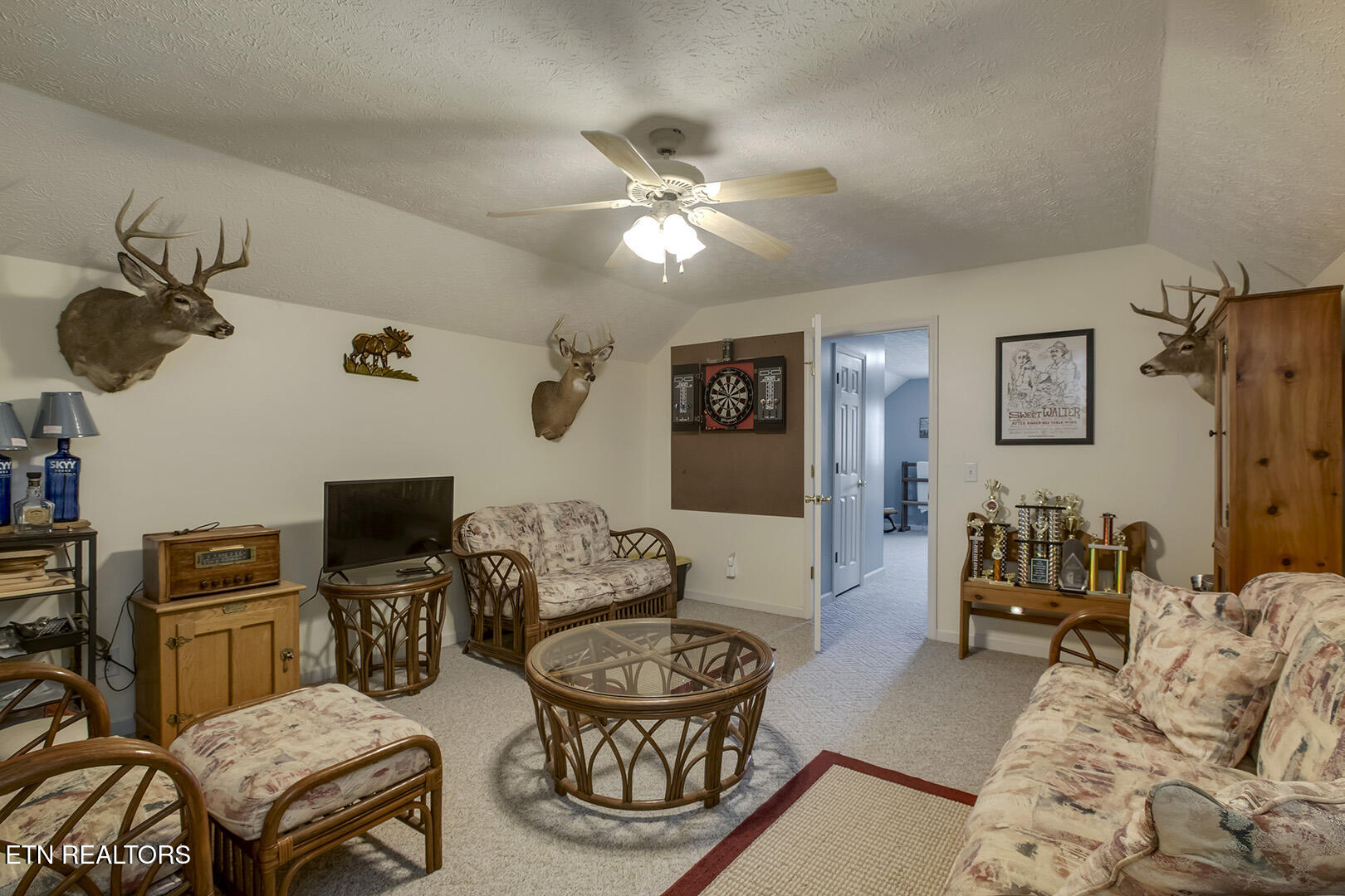 Vonore, Tennessee 37885, United States, 5 Bedrooms Bedrooms, ,3 BathroomsBathrooms,Residential,Active,146365