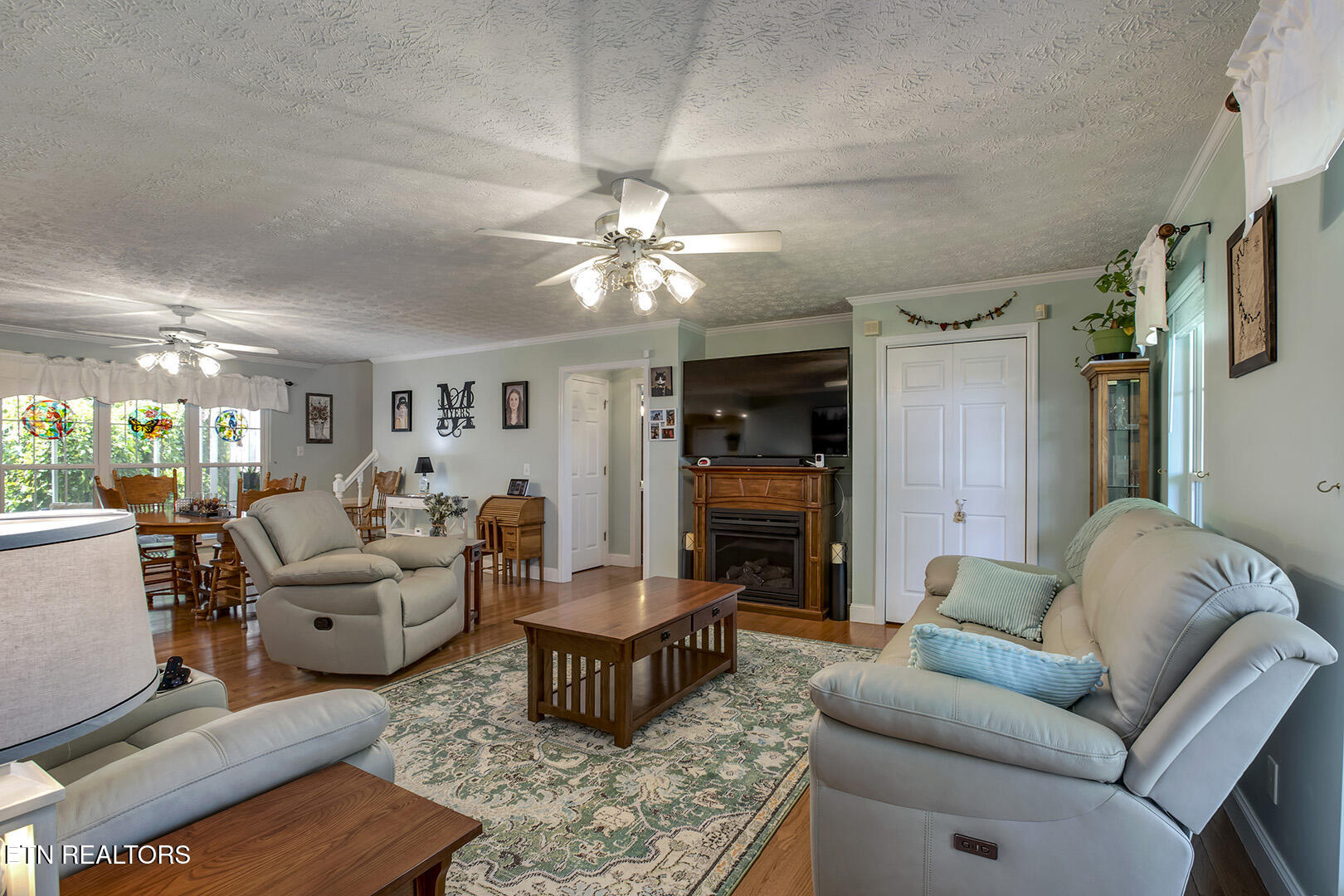 Vonore, Tennessee 37885, United States, 5 Bedrooms Bedrooms, ,3 BathroomsBathrooms,Residential,Active,146365