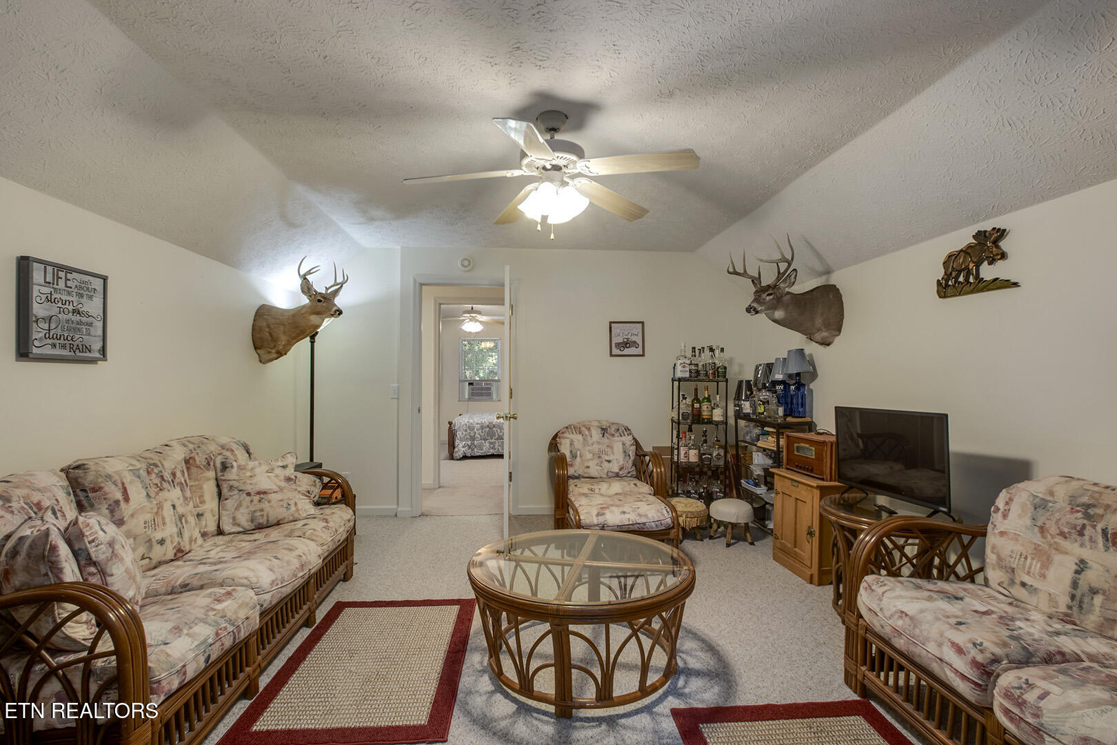 Vonore, Tennessee 37885, United States, 5 Bedrooms Bedrooms, ,3 BathroomsBathrooms,Residential,Active,146365