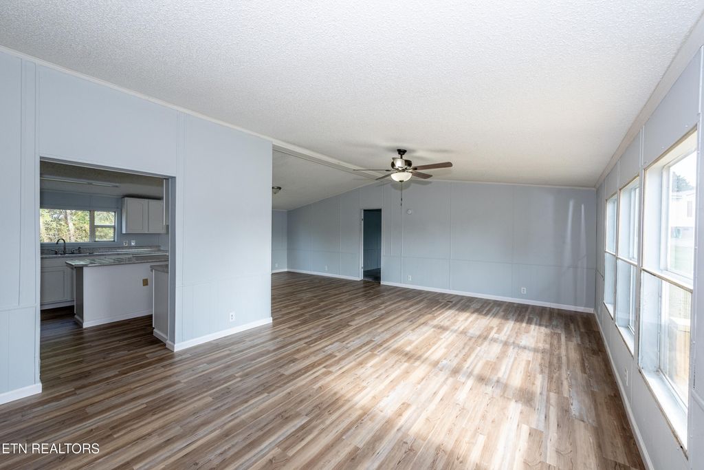 Photo of 144 Snowbird Lane, Jefferson City, TN 37760 (MLS # 1319583)