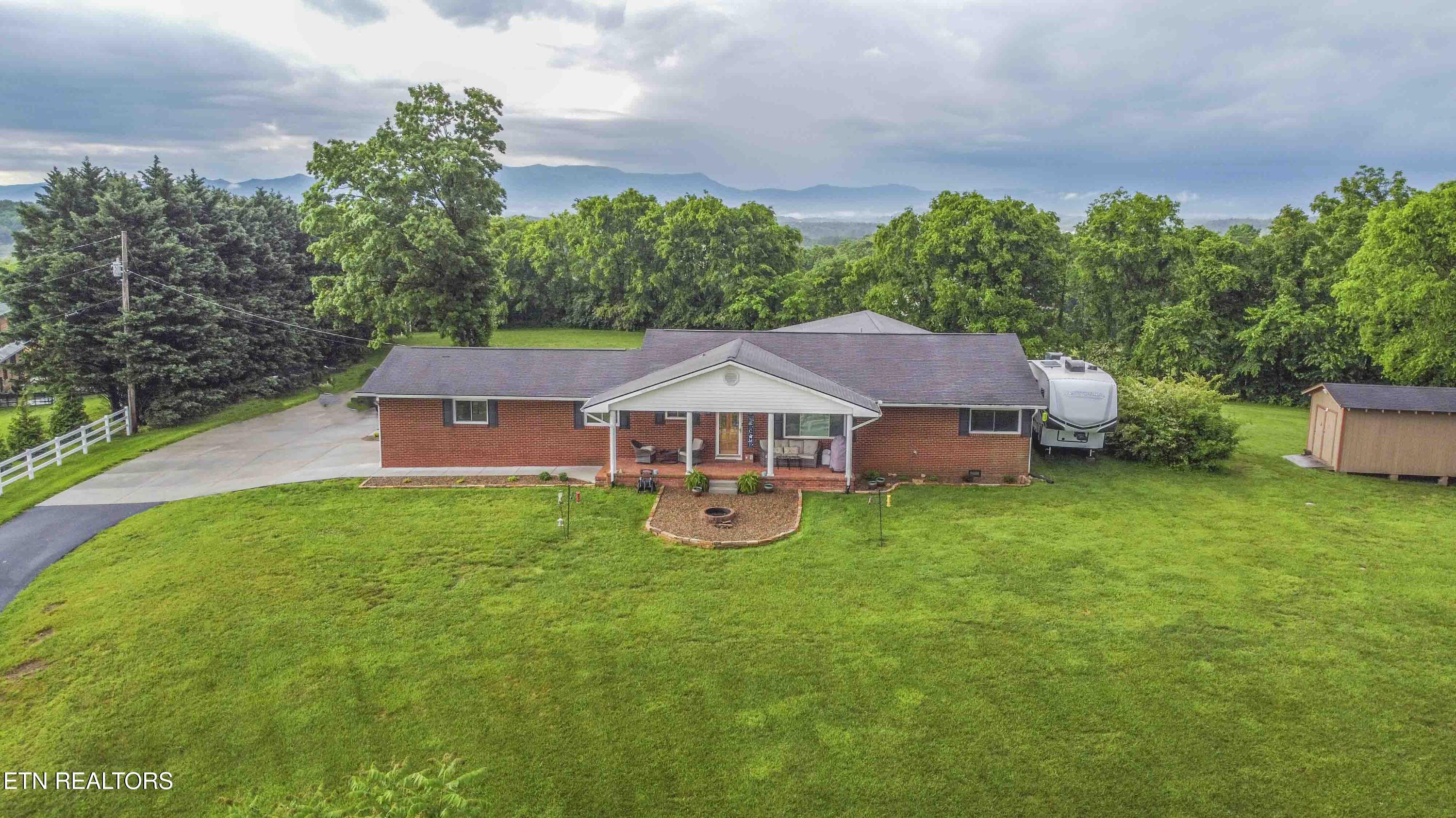 1124 Carolina Drive