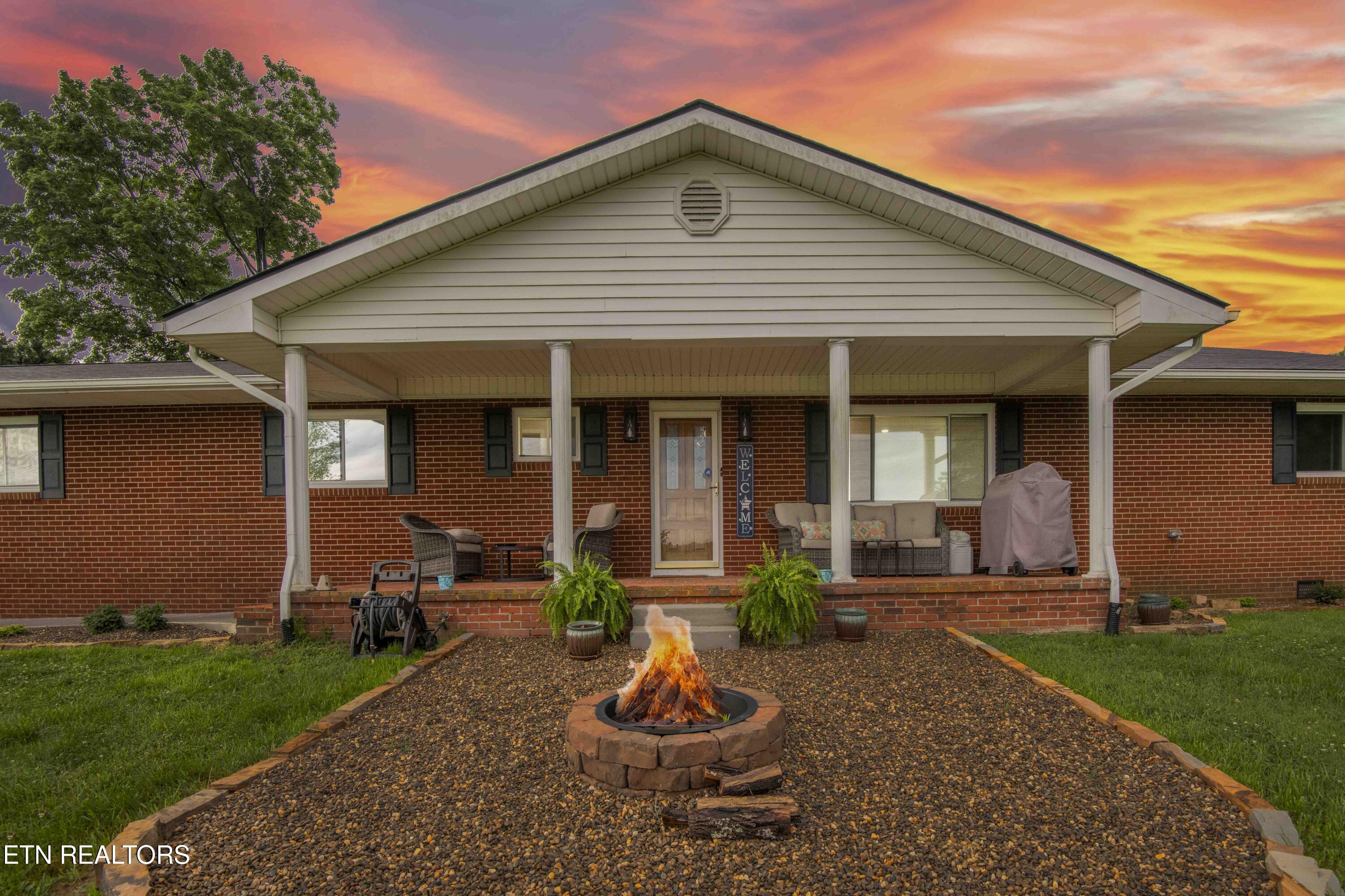 1124 Carolina Drive