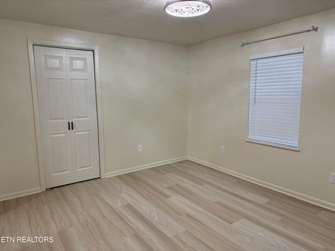 Tiny photo for 206 Ross Cemetery Rd, Rocky Top, TN 37769 (MLS # 1325865)