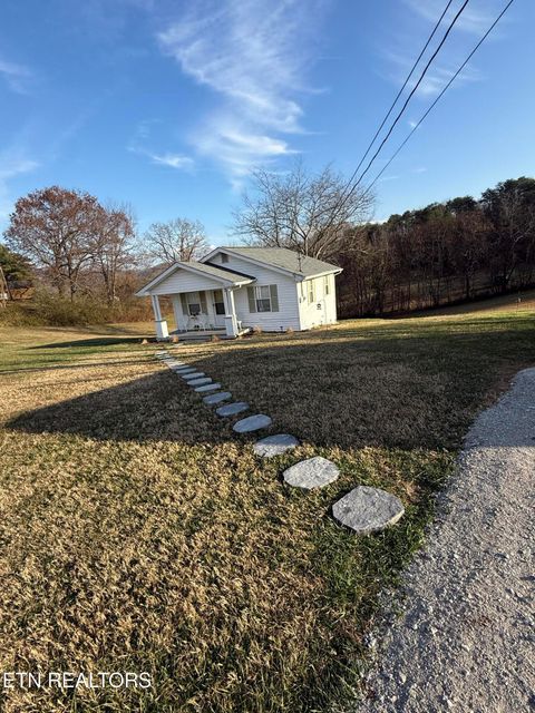 Tiny photo for 206 Ross Cemetery Rd, Rocky Top, TN 37769 (MLS # 1325865)