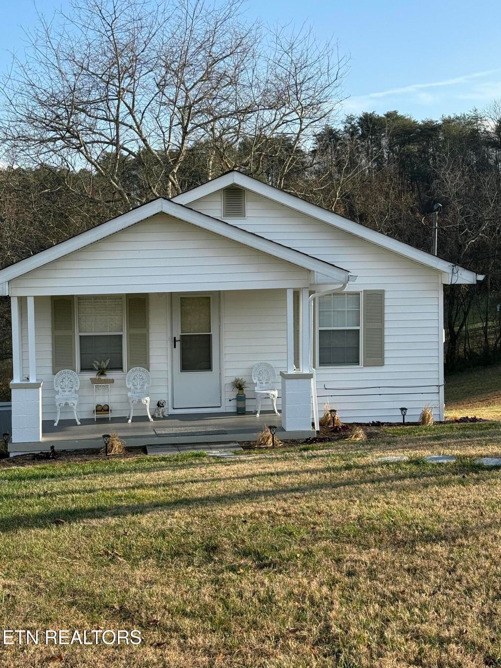 Photo of 206 Ross Cemetery Rd, Rocky Top, TN 37769 (MLS # 1325865)