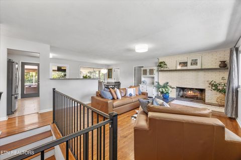 Tiny photo for 301 NW Portsmouth Rd, Knoxville, TN 37909 (MLS # 1309034)