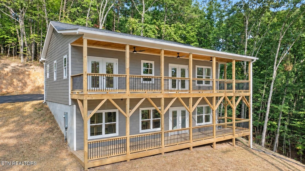 Photo of 1334 Estates Drive, Seymour, TN 37865 (MLS # 1356458)