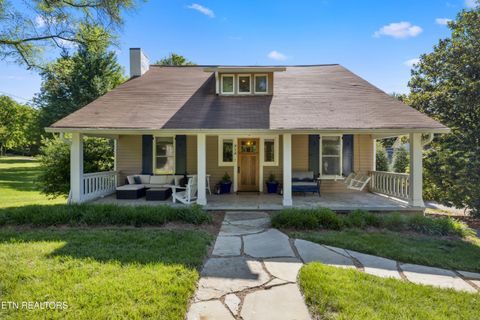 Tiny photo for 916 Southgate Rd, Knoxville, TN 37919 (MLS # 1302574)