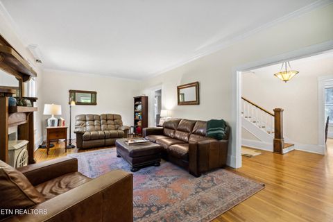 Tiny photo for 916 Southgate Rd, Knoxville, TN 37919 (MLS # 1302574)