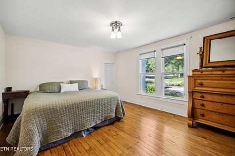 Tiny photo for 916 Southgate Rd, Knoxville, TN 37919 (MLS # 1302574)