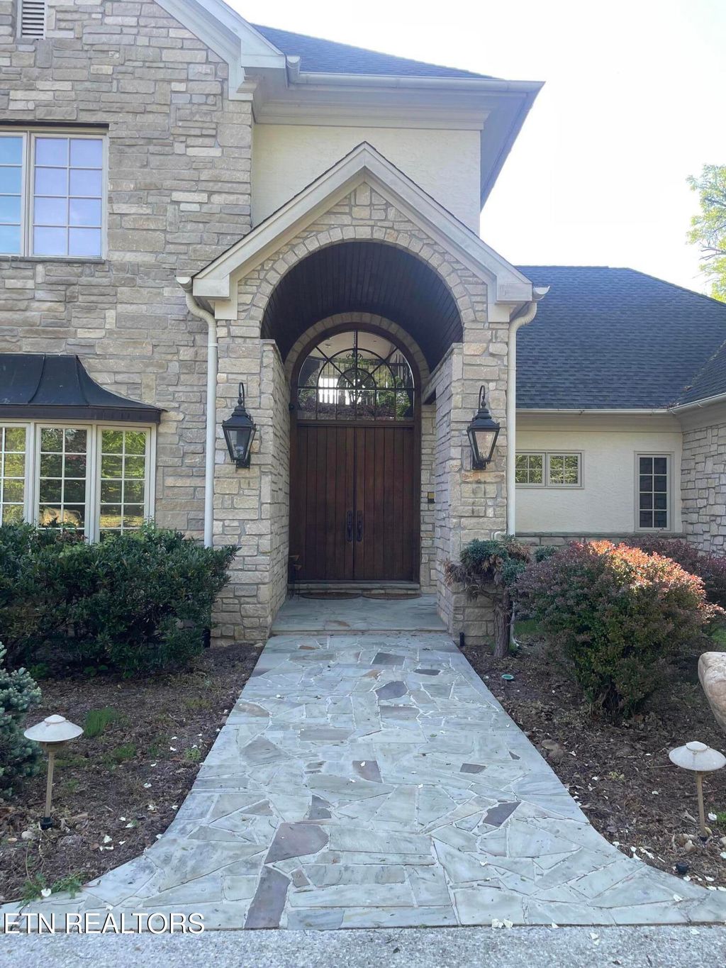 Photo of 10201 Thimble Fields Dr, Knoxville, TN 37922 (MLS # 1338179)