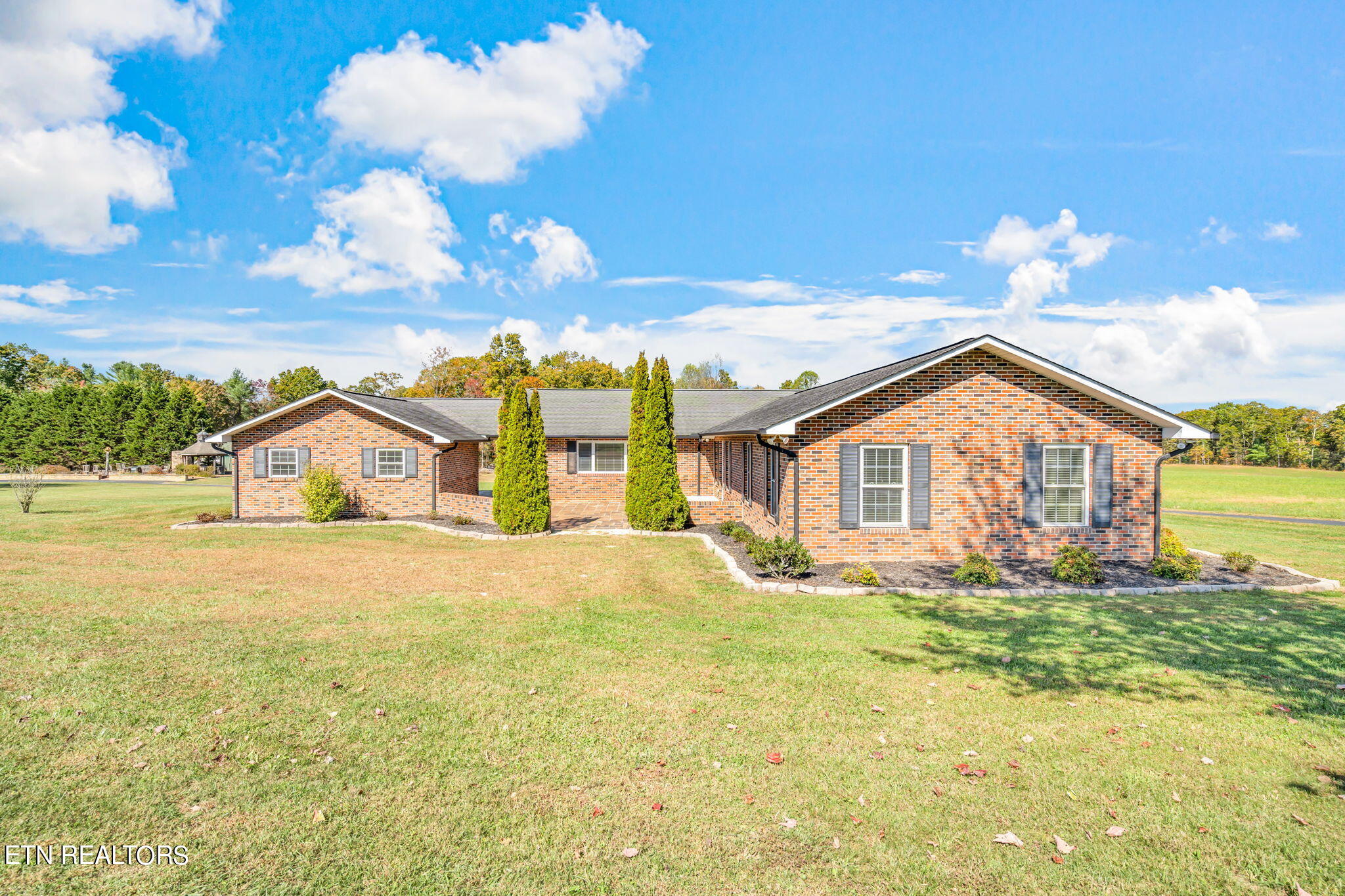280 Blake Rd