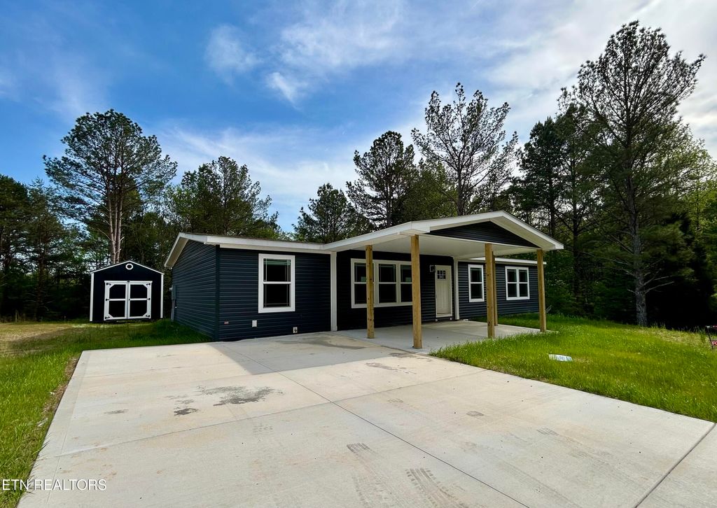 Photo of 200 Sable Rd, Spring City, TN 37381 (MLS # 1337595)