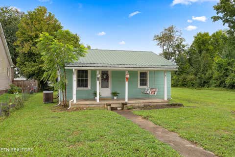 Photo of 211 Henderson Ave, Sevierville, TN 37862 (MLS # 1352967)