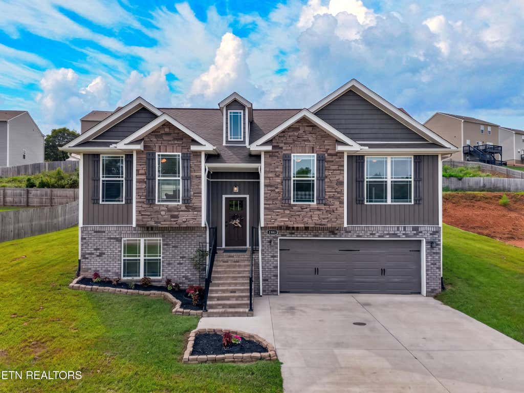 Photo of 2381 Reese St, Morristown, TN 37814 (MLS # 1352853)