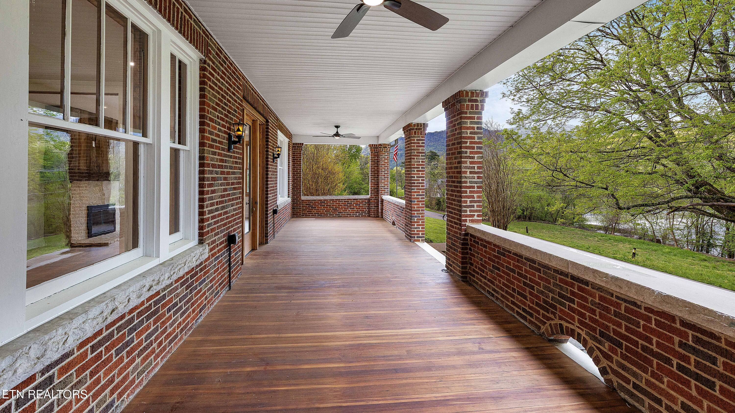 4537 Old Walland Hwy