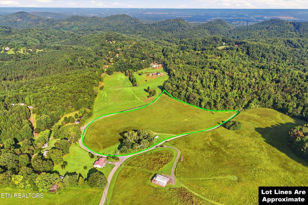 Photo of 504 Burger Branch Rd, Englewood, TN 37329 (MLS # 1352912)