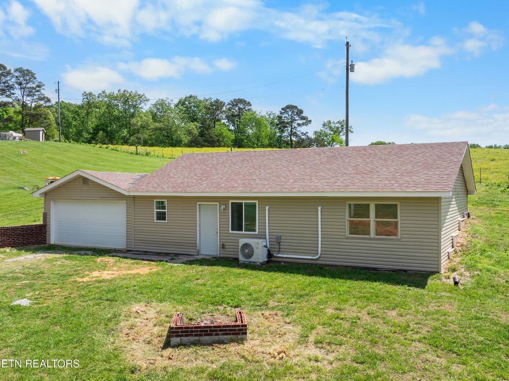 Photo of 246 Cabbage Rd, Blaine, TN 37709 (MLS # 1337749)