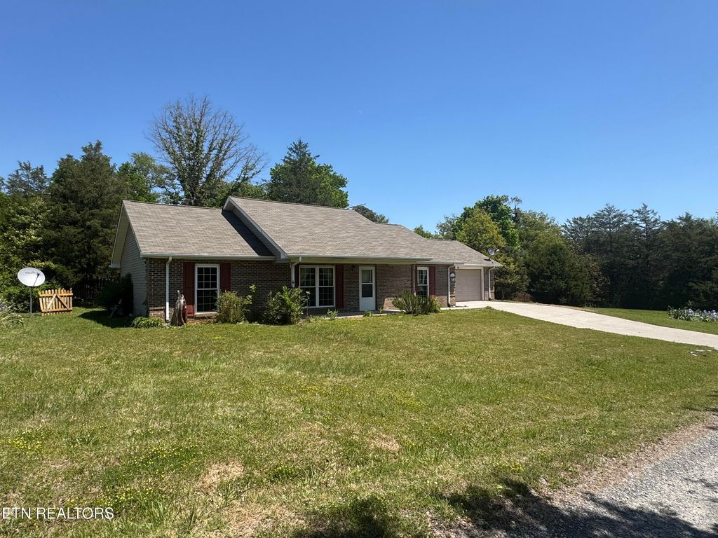 Photo of 114 Rolling Acres Way, Maryville, TN 37801 (MLS # 1338107)