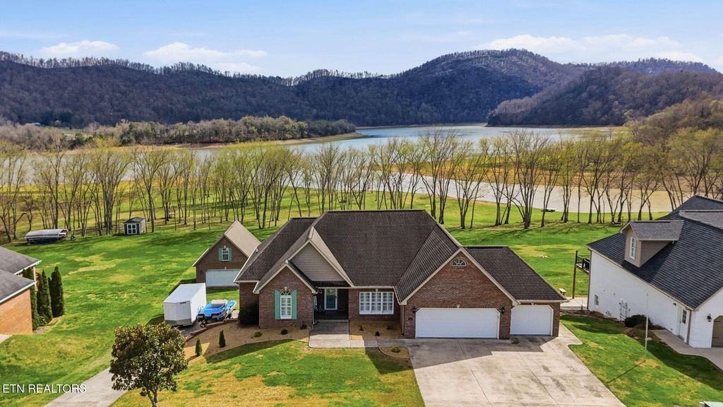 Photo of 226 Misty View Circle, Rogersville, TN 37857 (MLS # 1333408)