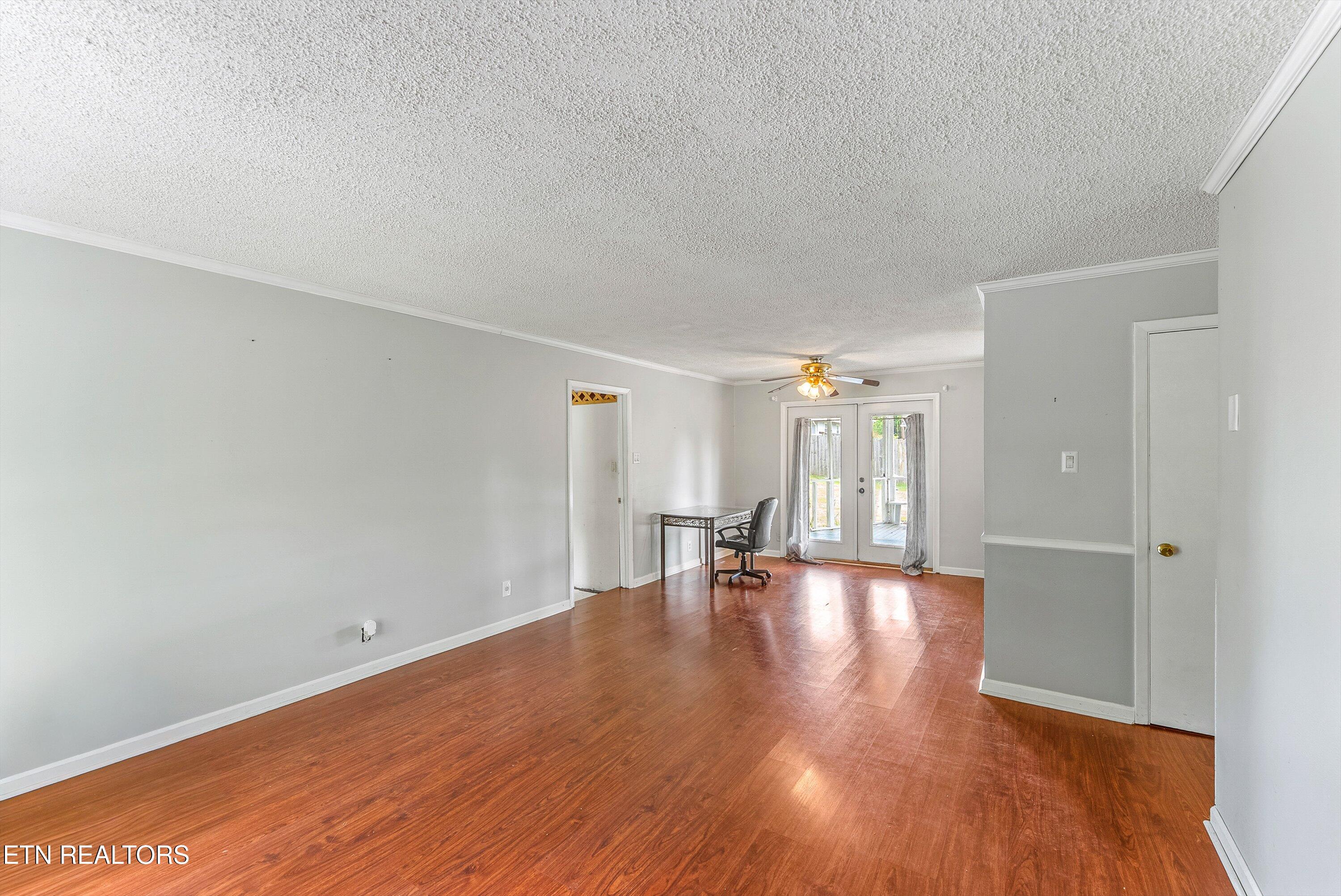 1016 Ruskin Drive