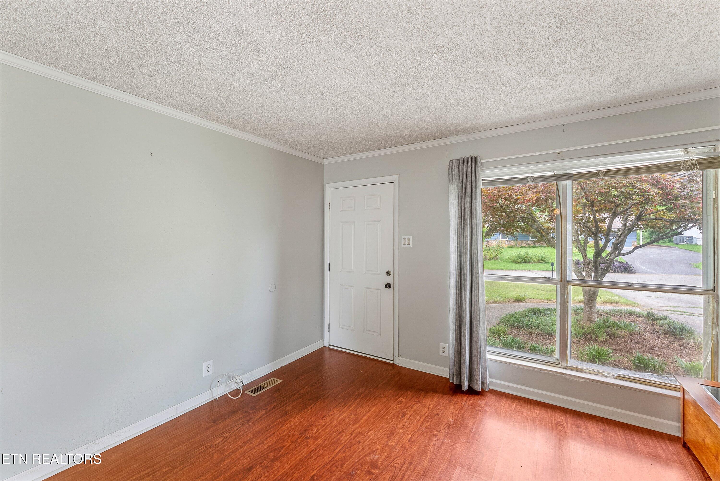 1016 Ruskin Drive