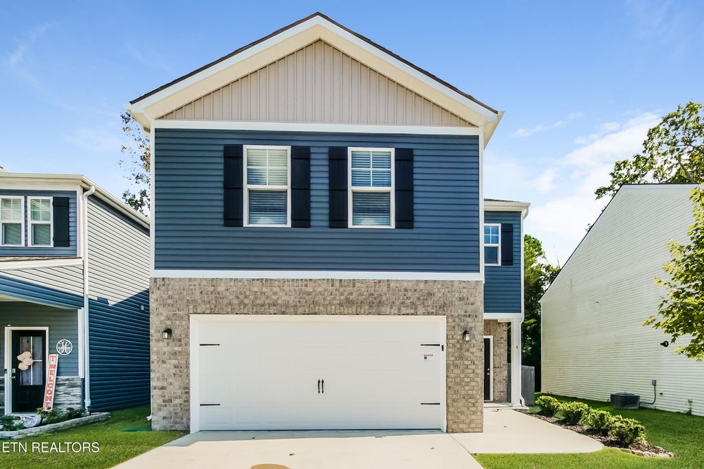 Photo of 4 Sycamore Court, Clinton, TN 37716 (MLS # 1307888)