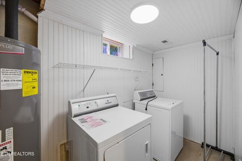 Tiny photo for 1012 Bennett St, Sweetwater, TN 37874 (MLS # 1338172)