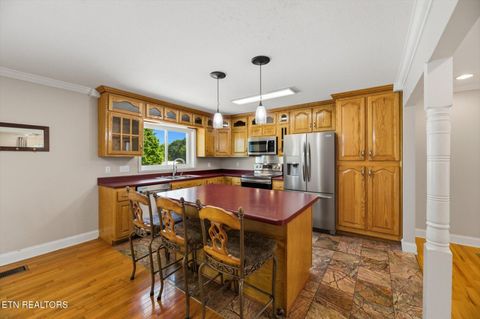 Tiny photo for 1012 Bennett St, Sweetwater, TN 37874 (MLS # 1338172)