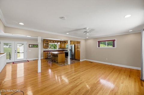 Tiny photo for 1012 Bennett St, Sweetwater, TN 37874 (MLS # 1338172)