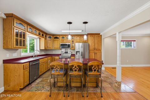 Tiny photo for 1012 Bennett St, Sweetwater, TN 37874 (MLS # 1338172)