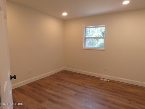 Tiny photo for 108 E Arrowwood Rd, Oak Ridge, TN 37830 (MLS # 1356073)