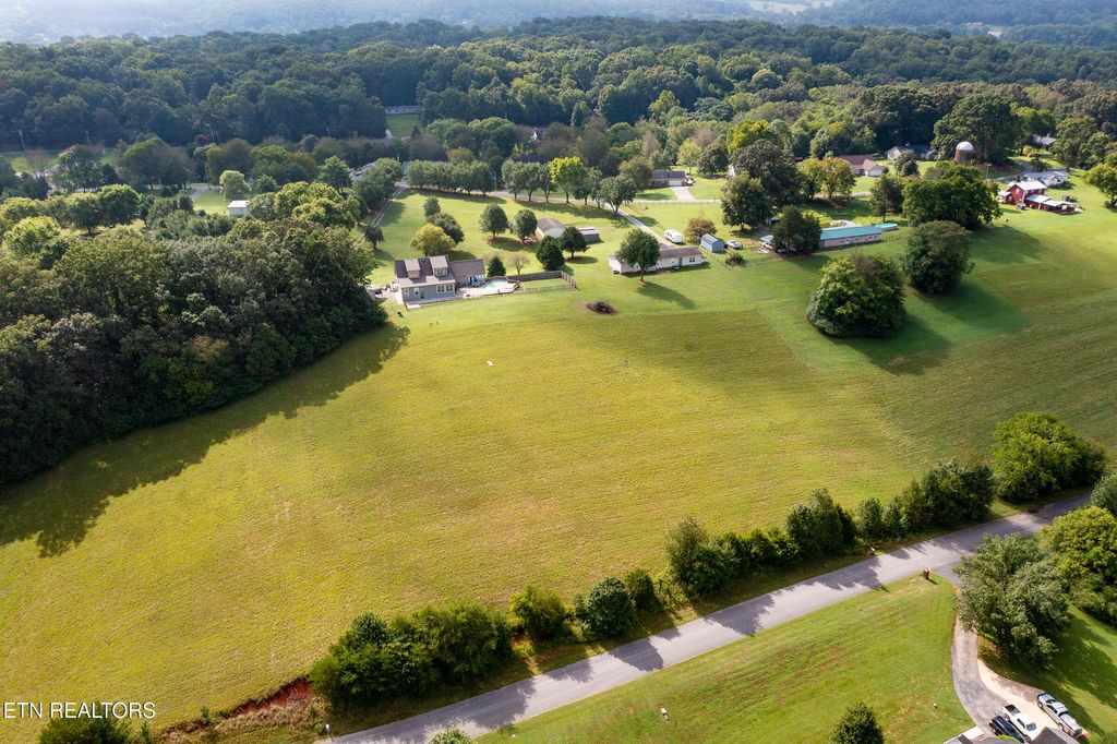 Photo of 345 Marble Bluff Dr., Kingston, TN 37763 (MLS # 1312283)