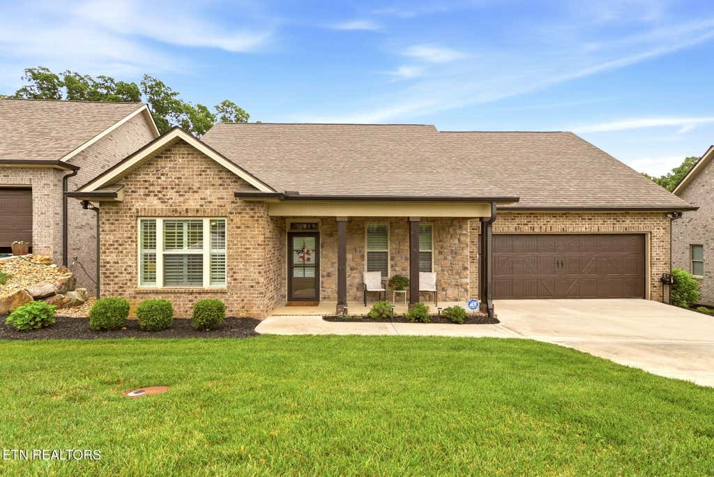 Photo of 1683 Mountain Drive, Lenoir City, TN 37772 (MLS # 1343797)