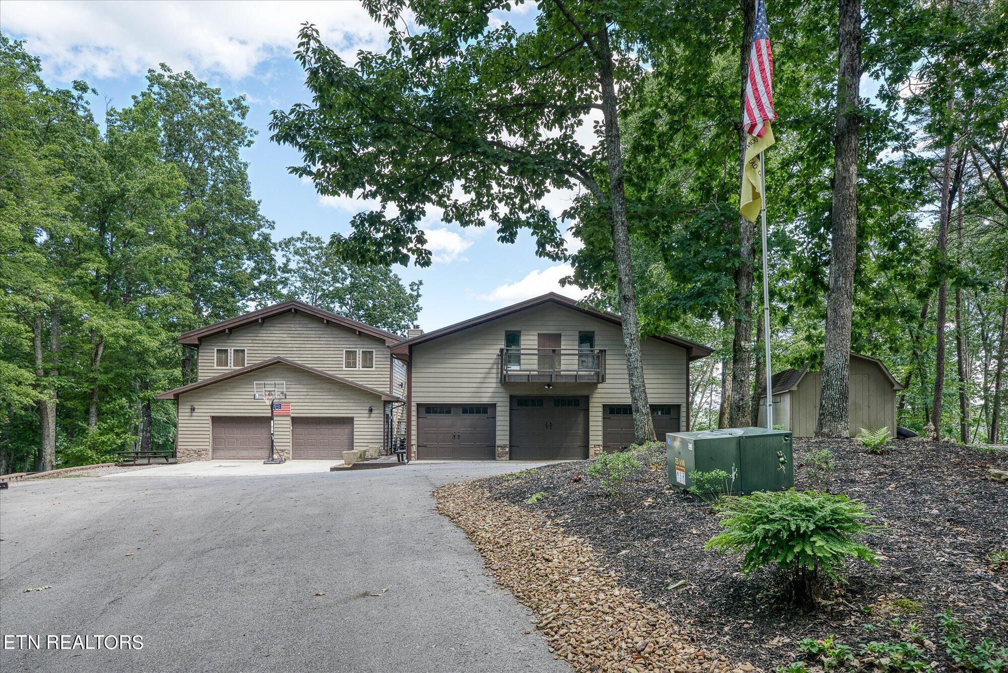 1001 Snicktaw Place