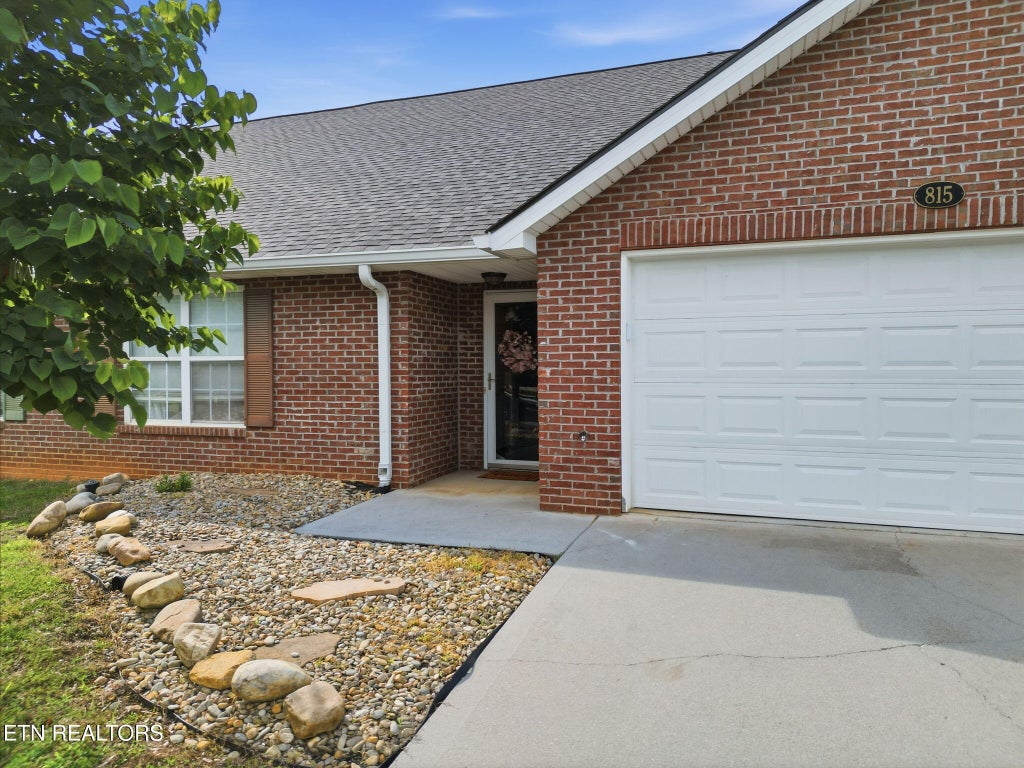 Photo of 815 Spring Park Rd, Knoxville, TN 37914 (MLS # 1345176)