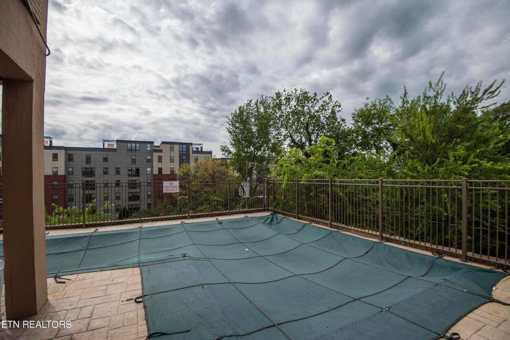 Photo of 1700 Clinch Ave #APT 521, Knoxville, TN 37916 (MLS # 1239579)