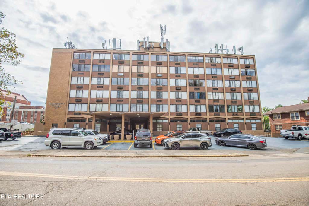 Photo of 1700 Clinch Ave #APT 521, Knoxville, TN 37916 (MLS # 1239579)