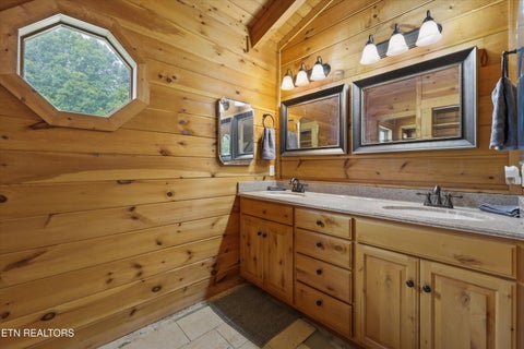 Tiny photo for 1750 Hiwassee Rd, Sweetwater, TN 37874 (MLS # 1354964)