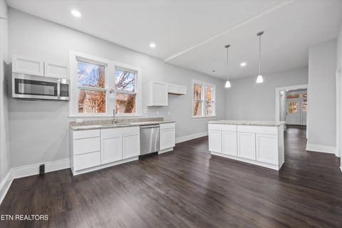 Tiny photo for 2444 woodbine Ave, Knoxville, TN 37917 (MLS # 1323064)