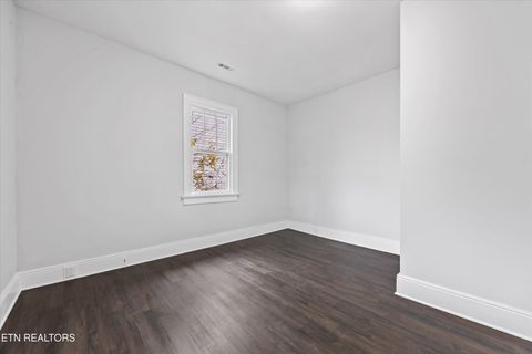 Tiny photo for 2444 woodbine Ave, Knoxville, TN 37917 (MLS # 1323064)