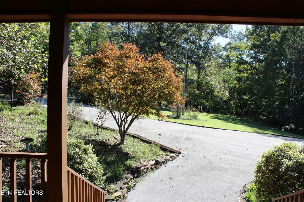 Photo of 4125 Heron Hill Drive, Louisville, TN 37777 (MLS # 1276478)