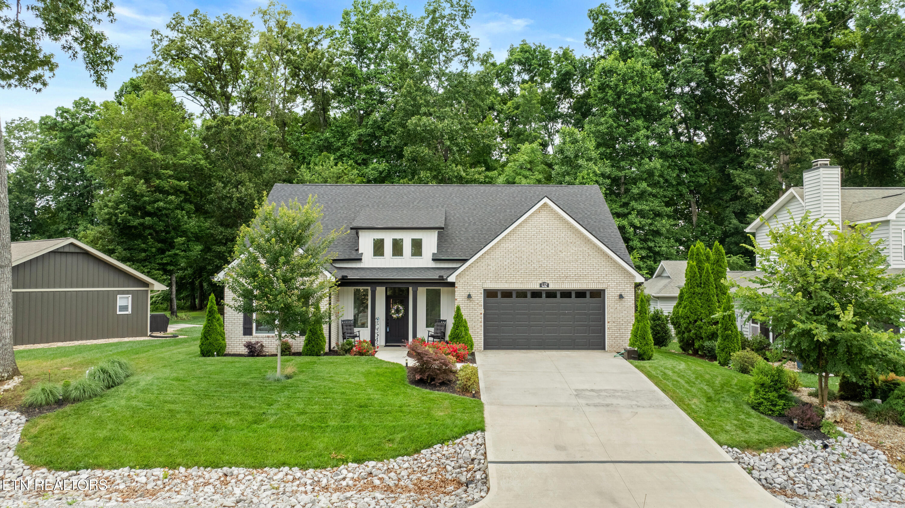 119 Yona Way