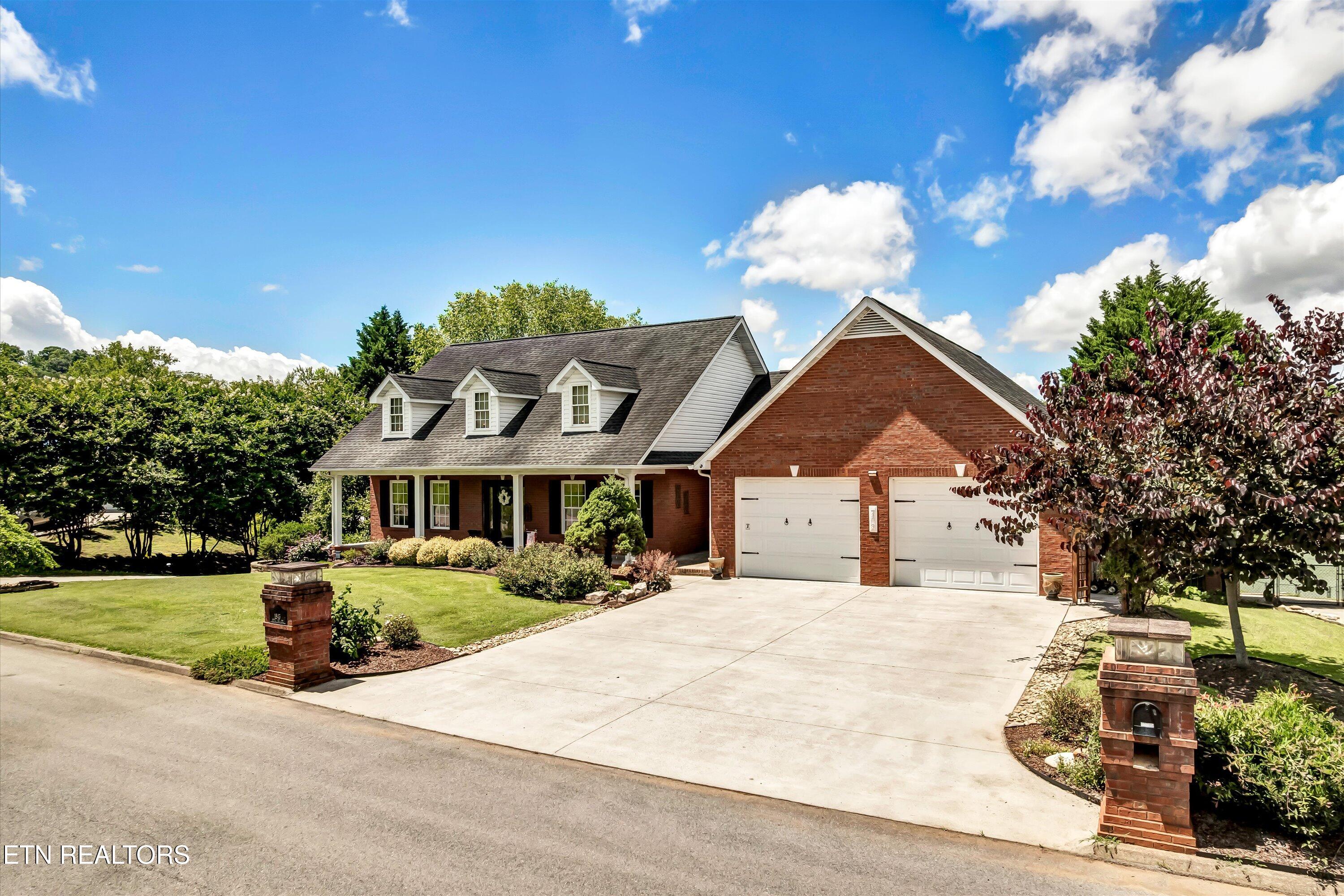 1843 River Vista Circle