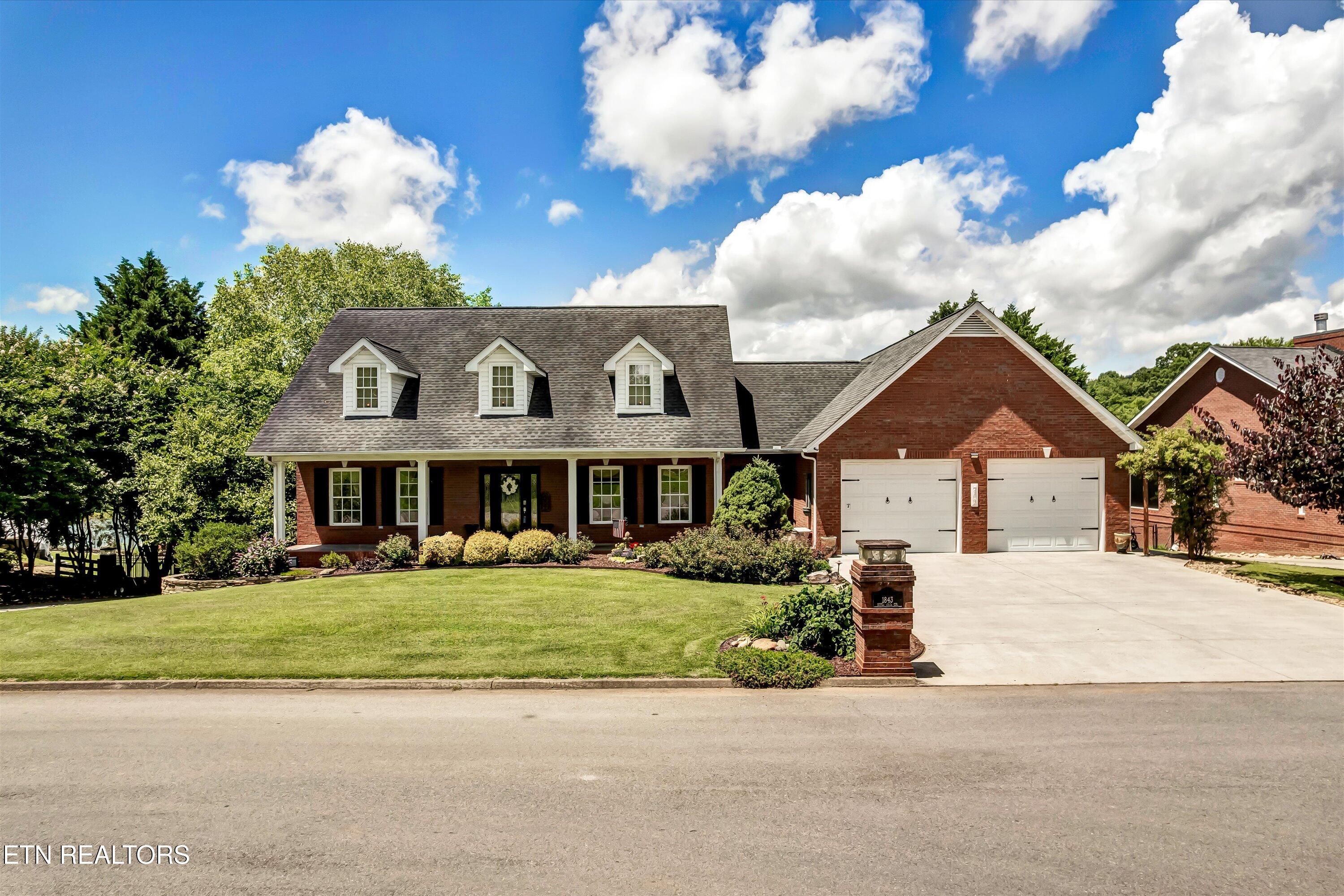 1843 River Vista Circle