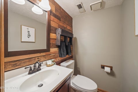 Tiny photo for 925 Tree Trunk Rd, Knoxville, TN 37934 (MLS # 1349228)