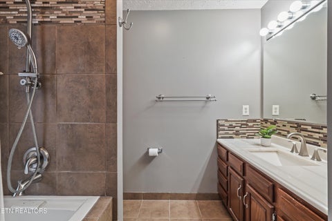 Tiny photo for 925 Tree Trunk Rd, Knoxville, TN 37934 (MLS # 1349228)