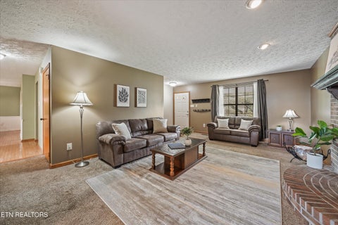 Tiny photo for 925 Tree Trunk Rd, Knoxville, TN 37934 (MLS # 1349228)